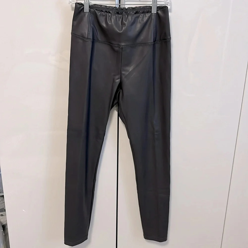 7 For All Mankind Faux Leather Leggings Grey NWOT, Size M